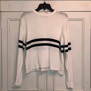Brandy Melville White and Navy cropped sweater